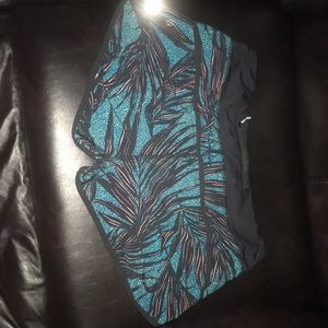 RARE Lululemon speed shorts size 8